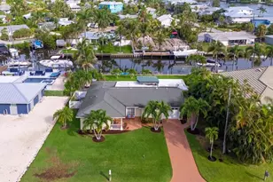 508 83rd St, Holmes Beach, FL 34217 - Photo 40