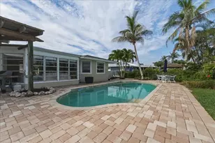 508 83rd St, Holmes Beach, FL 34217 - Photo 12