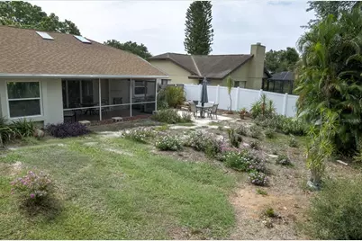 7812 38th Court E, Sarasota, FL 34243 - Photo 38
