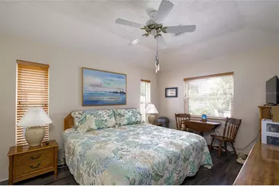 7812 38th Court E, Sarasota, FL 34243 - Photo 22