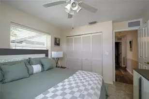 7812 38th Ct E, Sarasota, FL 34243 - Photo 28