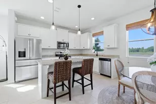 11474 Rolling Green Dr, Bradenton, FL 34211 - Photo 16