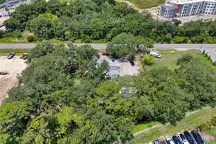 4727 15th St E, Bradenton, FL 34203 - Photo 10