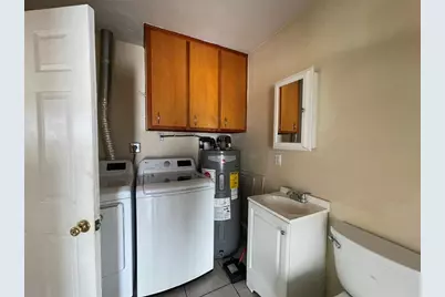 3305 13th Avenue W, Bradenton, FL 34205 - Photo 8