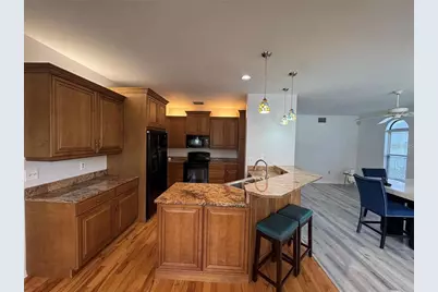 6077 Marella Drive, Sarasota, FL 34243 - Photo 4