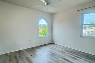6077 Marella Dr, Sarasota, FL 34243 - Photo 24