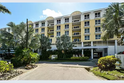 915 Seaside Drive #613, Weeks 32-33, Sarasota, FL 34242 - Photo 2