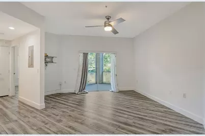 5160 Northridge Road #107, Sarasota, FL 34238 - Photo 4