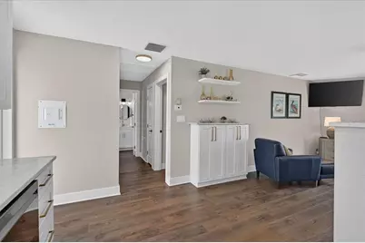 5830 Midnight Pass Road #43, Sarasota, FL 34242 - Photo 6
