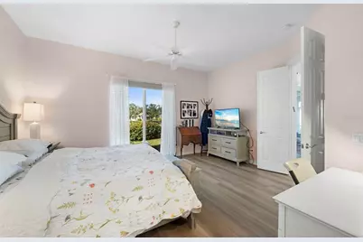 5735 Wilena Place, Sarasota, FL 34238 - Photo 14