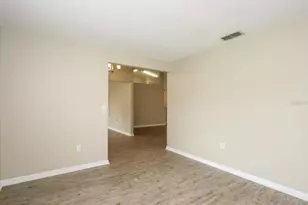 29251 Crossland Dr, Wesley Chapel, FL 33543 - Photo 8