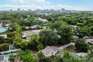 2442 Novus St, Sarasota, FL 34237 - Photo 36