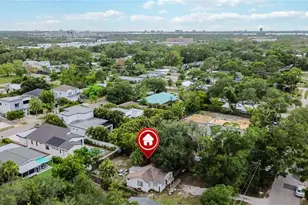 2442 Novus St, Sarasota, FL 34237 - Photo 1