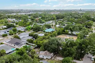 2442 Novus St, Sarasota, FL 34237 - Photo 38