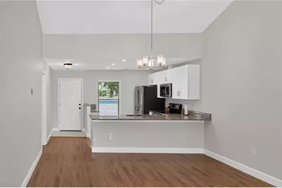 428 40th Court W, Palmetto, FL 34221 - Photo 8