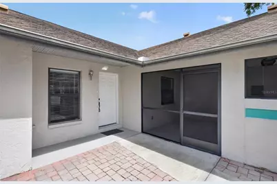 428 40th Court W, Palmetto, FL 34221 - Photo 2