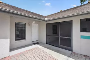 428 40th Ct W, Palmetto, FL 34221 - Photo 2