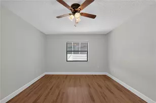 428 40th Ct W, Palmetto, FL 34221 - Photo 12