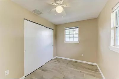 1300 Loma Linda Court, Sarasota, FL 34239 - Photo 32