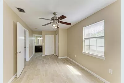 1300 Loma Linda Court, Sarasota, FL 34239 - Photo 34