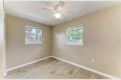 1300 Loma Linda Court, Sarasota, FL 34239 - Photo 22