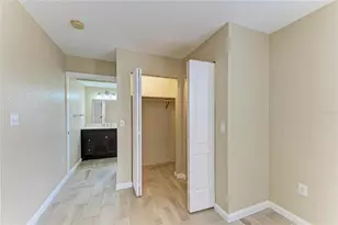 1300 Loma Linda Ct, Sarasota, FL 34239 - Photo 30