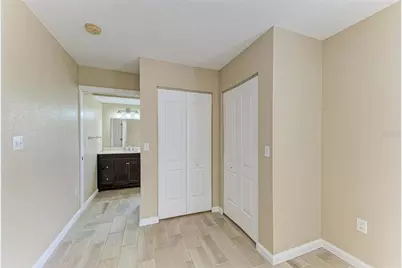 1300 Loma Linda Court, Sarasota, FL 34239 - Photo 28