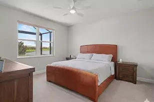 8144 Sternway Rd, Sarasota, FL 34240 - Photo 12