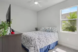 8144 Sternway Rd, Sarasota, FL 34240 - Photo 16