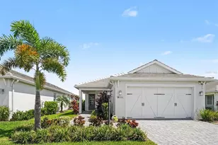 8144 Sternway Rd, Sarasota, FL 34240 - Photo 2