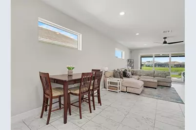8144 Sternway Road, Sarasota, FL 34240 - Photo 10