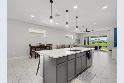 8144 Sternway Road, Sarasota, FL 34240 - Photo 6