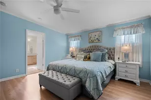 8433 Regal Way, Palmetto, FL 34221 - Photo 14