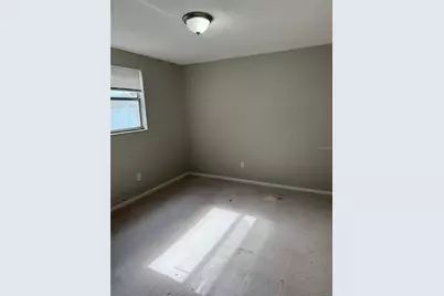 1012 57th Ave Drive E, Bradenton, FL 34203 - Photo 8