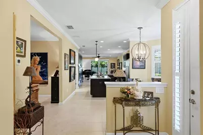3681 Divot Lane, Sarasota, FL 34232 - Photo 4