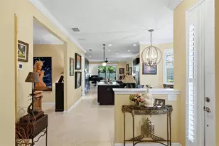 3681 Divot Ln, Sarasota, FL 34232 - Photo 4