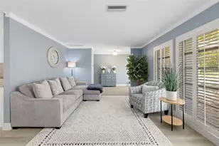 3304 Springmill Cir, Sarasota, FL 34239 - Photo 4