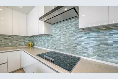 301 Quay #1507, Sarasota, FL 34236 - Photo 8