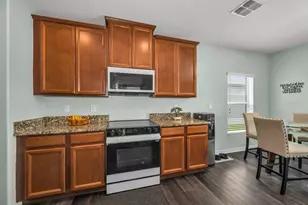 1921 Hawks View Dr, Ruskin, FL 33570 - Photo 18