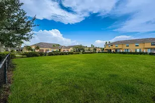 1921 Hawks View Dr, Ruskin, FL 33570 - Photo 54