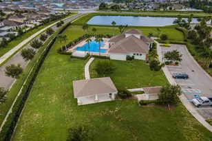 1921 Hawks View Dr, Ruskin, FL 33570 - Photo 68
