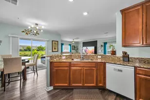 1921 Hawks View Dr, Ruskin, FL 33570 - Photo 14
