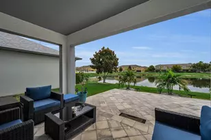 1921 Hawks View Dr, Ruskin, FL 33570 - Photo 34