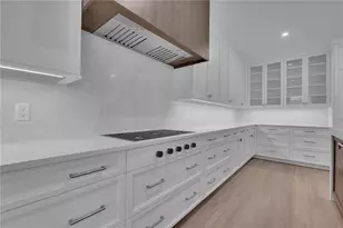 70 Avenida Veneccia, Sarasota, FL 34242 - Photo 6