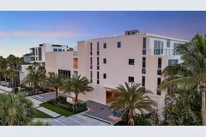70 Avenida Veneccia #304, Sarasota, FL 34242 - Photo 2