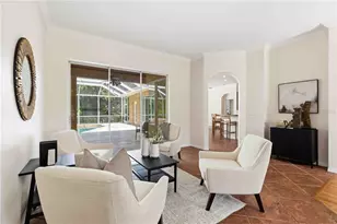 4742 Old Farm Rd, Sarasota, FL 34233 - Photo 4