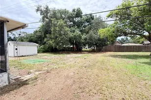 3842 Hawkeye Cir, Sarasota, FL 34232 - Photo 14