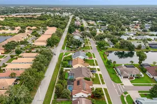 4407 Diamond Cir N, Sarasota, FL 34233 - Photo 70