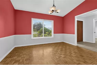 4407 Diamond Circle N, Sarasota, FL 34233 - Photo 32