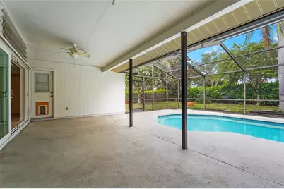 4407 Diamond Circle N, Sarasota, FL 34233 - Photo 52